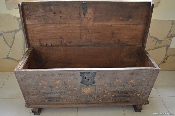 BAUL DE CASTAÑO (2)-001-001