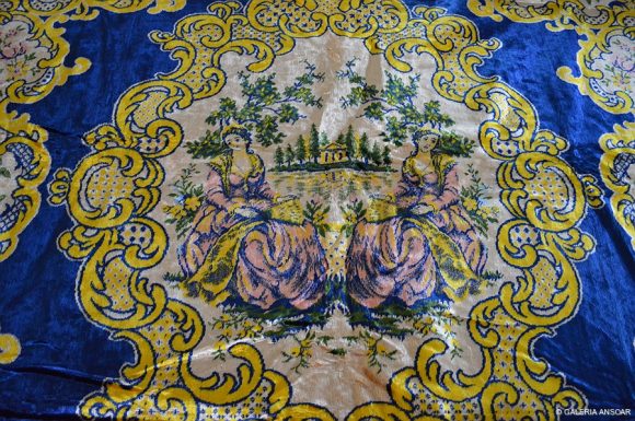 COLCHA DE SEDA Y ALGODON-220X205 APROX-41 AÑOS -004